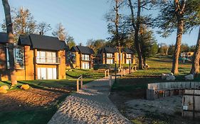 El Refugio Ski & Summer Lodge