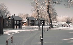El Refugio Ski & Summer Lodge